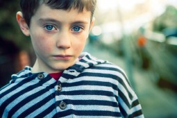 ashley_cameron_portraits_crying_boy